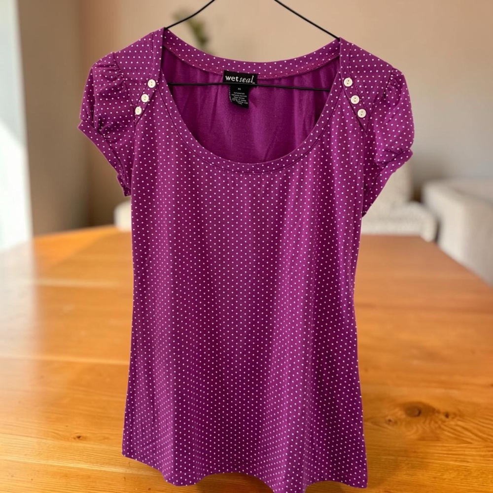 Wet Seal Magenta Polka Dot Scoop Neck Short Sleeve Top